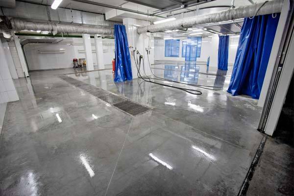 Commercial Epoxy Coatings This image shows a commercial space with polished floor.